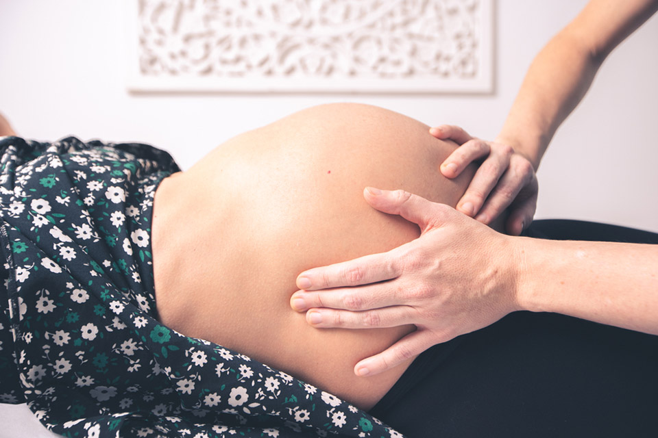 Ostéopathie femme enceinte